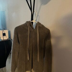 Hooded fleece pullover